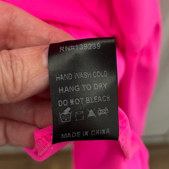 Tuckernuck Pomander Place Electric Pink Crepe Kenzie Dress XXL - Picture 10 of 10